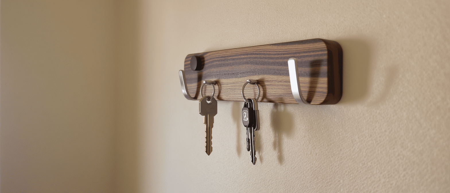 découvrez un porte-clés mural au design unique pour organiser vos clés avec élégance et praticité. ajoutez une touche de style à votre entrée tout en gardant vos clés à portée de main.